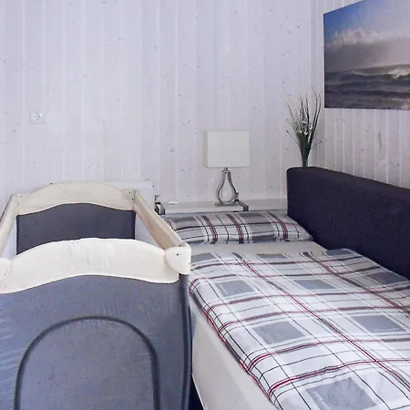 4 Person Holiday Home In Groemitz Grömitz